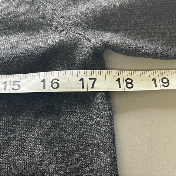 Joseph A Charcoal Turtleneck Sweater  Size: Small - Picture 10 of 11